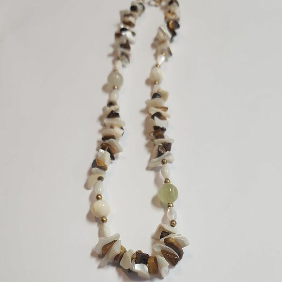 Elegant Glass Necklace Simulated Stones - Picture 1 of 4